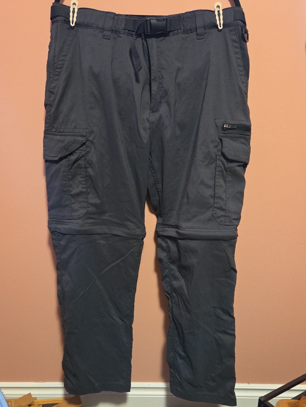 Men's Black Convertible Cargo Pants - Casual Outdoor Utility